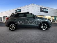 Usado VW T-Roc Life 150 CV (110 kW) 2024 Gris / plata SUV