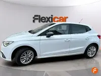Usado Seat Ibiza 115 CV (84 kW) 2024 Blanco Utilitario