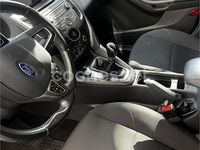 Usado Ford Focus Active 125 CV (91 kW) 2018 Azul Familiar