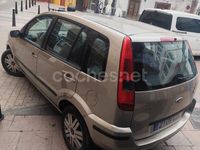 Usado Ford Fusion Trend 80 CV (58 kW) 2004 Beige Berlina