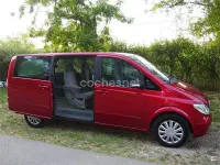 Usado Mercedes Viano 109 CV (80 kW) 2005 Granate Monovolumen