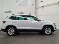 Usado Skoda Karoq Ambition 150 CV (110 kW) 2023 Blanco SUV