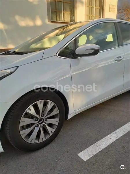 Occasion Kia Ceed 100 PK (73 kW) 2017 Wit Hatchback