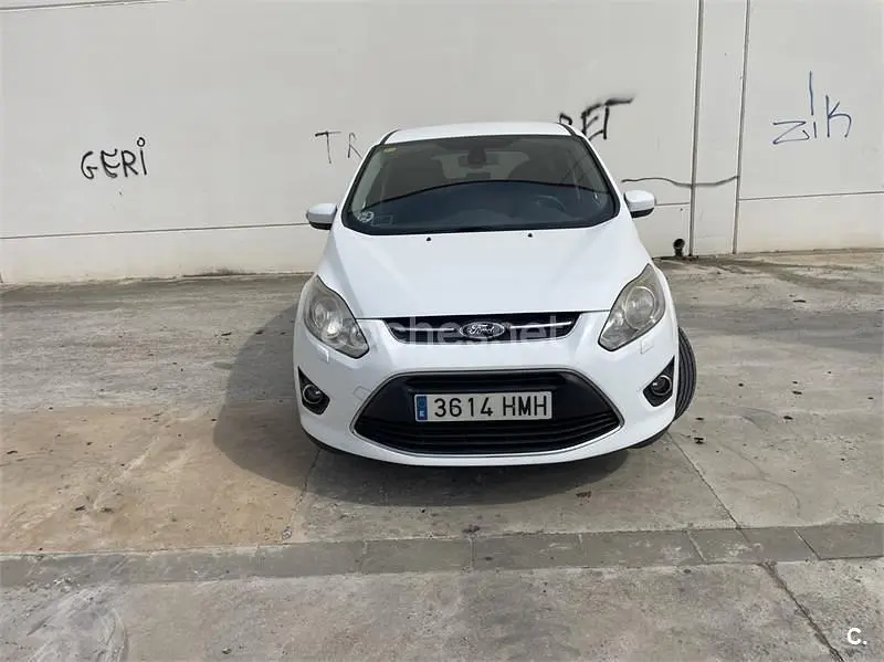 Używany Ford C-MAX Trend 115 KM (84 kW) 2012 Biały Minivan