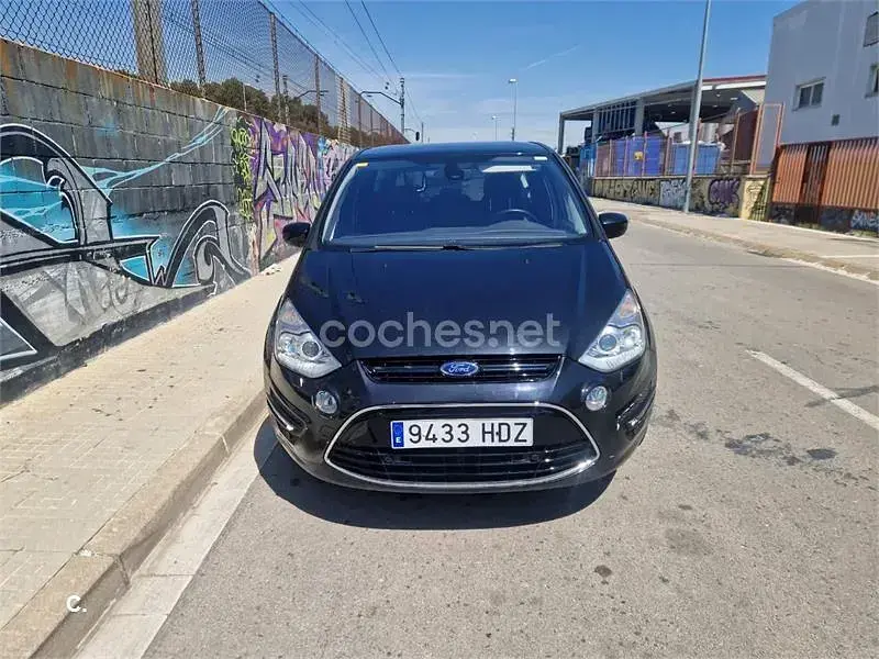 Używany Ford S-MAX Titanium 203 KM (149 kW) 2011 Czarny Minivan