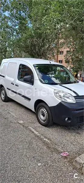 Begagnad Renault Kangoo 75 HK (55 kW) 2016 Vit Minibuss