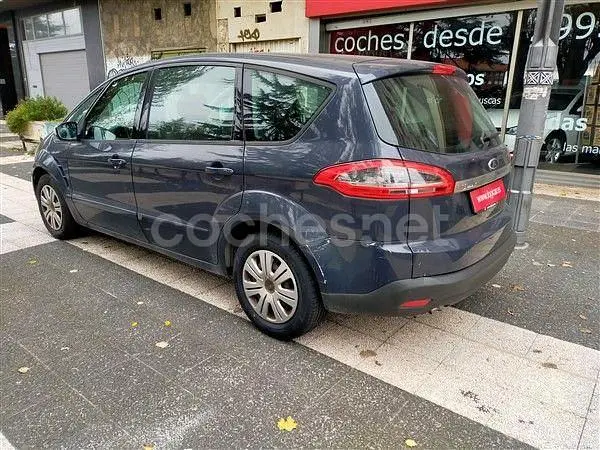 Używany Ford S-MAX Trend 115 KM (84 kW) 2011 Szary Minivan
