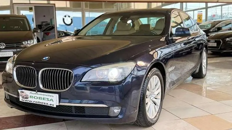 Używany BMW 730 231 KM (169 kW) 2009 Niebieski Sedan/Limuzyna