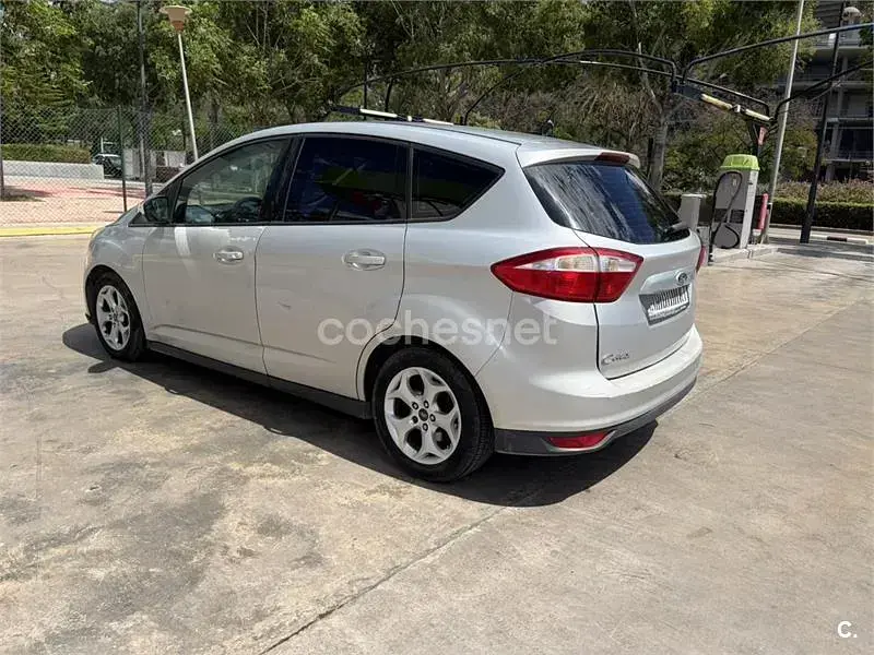 Używany Ford C-MAX Titanium 115 KM (84 kW) 2012 Szary Minivan