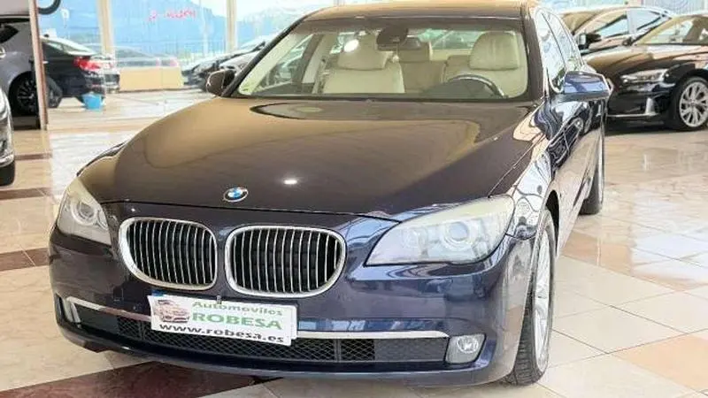 Używany BMW 730 231 KM (169 kW) 2009 Niebieski Sedan/Limuzyna