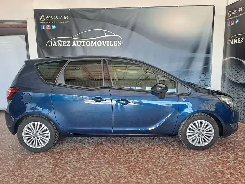 Usado Opel Meriva Selective 120 HP (88 kW) 2014 Azul Monovolume