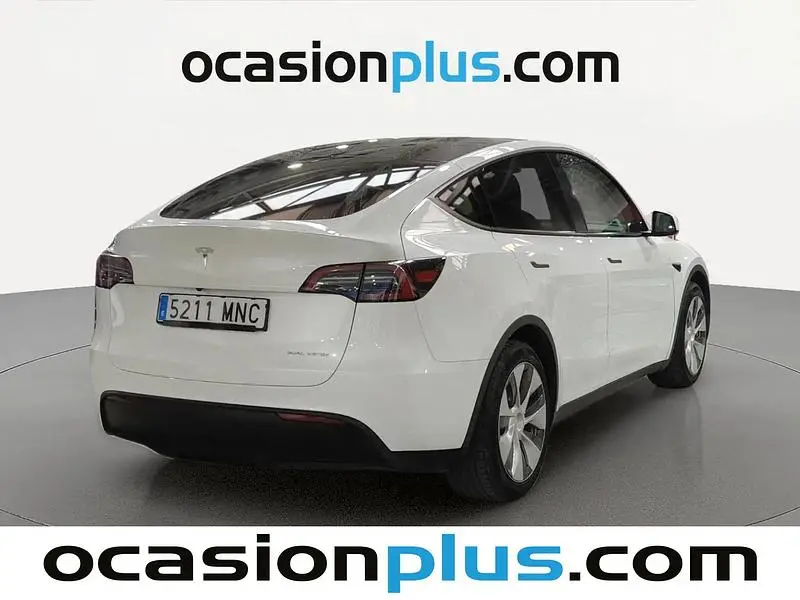 Używany Tesla Model 3 378 kW (514 KM) 2024 Biały Sedan/Limuzyna