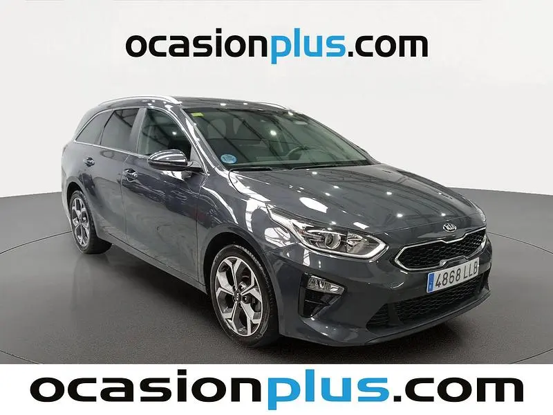 Używany Kia Ceed 136 KM (100 kW) 2020 Biały Hatchback