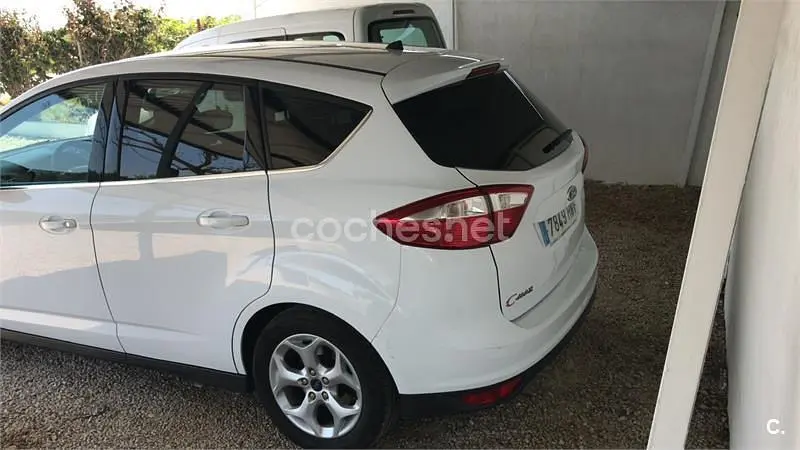 Używany Ford C-MAX 95 KM (69 kW) 2012 Biały Minivan