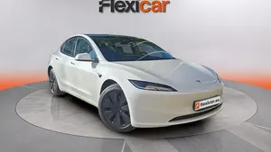Używany Tesla Model 3