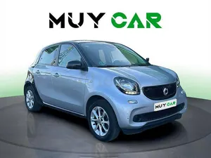 Käytetty Smart ForFour
