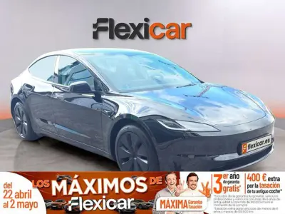 Używany Tesla Model 3 RWD 208 kW (283 KM) 2023 Czarny Sedan/Limuzyna
