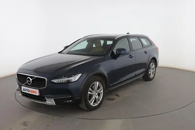 Käytetty Volvo V90 CC 190 HP (139 kW) 2019 Sininen Farmari