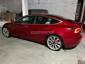 Używany Tesla Model 3