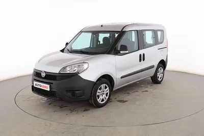 Usado Fiat Doblò Pop 90 CV (66 kW) 2015 Plata Monovolumen