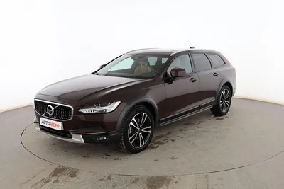 Käytetty Volvo V90 CC Pro 190 HP (139 kW) 2018 Ruskea Farmari