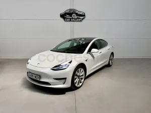 Używany Tesla Model 3