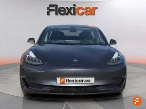 Używany Tesla Model 3