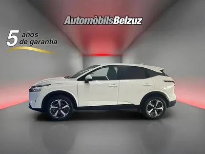 Begagnad Nissan Qashqai Acenta 140 HK (102 kW) 2022 Vit SUV