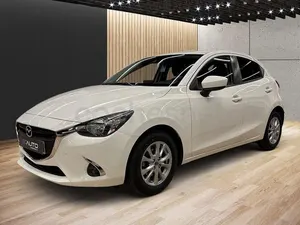 Käytetty Mazda 2