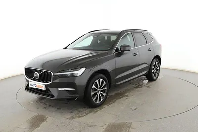 Używany Volvo XC60 Core 197 KM (144 kW) 2023 Brązowy SUV