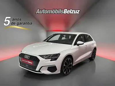 Używany Audi A3 Advanced Plus 116 KM (85 kW) 2023 Biały Sedan/Limuzyna