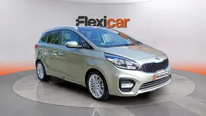 Begagnad Kia Carens