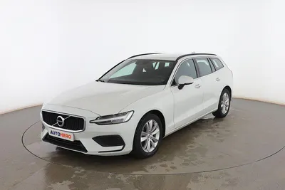 Käytetty Volvo V60 Core 197 HP (144 kW) 2021 Valkoinen Farmari