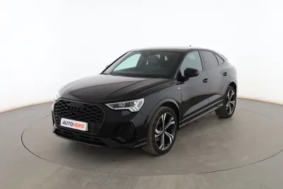 Używany Audi Q3 Sportback Sport 150 KM (110 kW) 2022 Czarny SUV