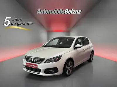 Usado Peugeot 308 Allure 131 CV (96 kW) 2020 Blanco Utilitario
