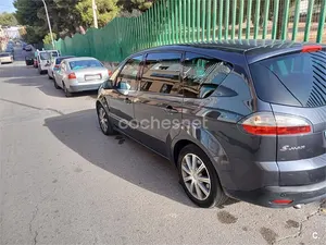 Begagnad Ford S-MAX