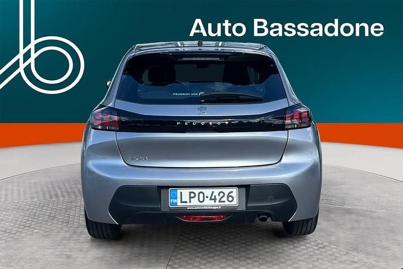 Käytetty Peugeot 208 Active 101 HP (74 kW) 2021 Viistoperä