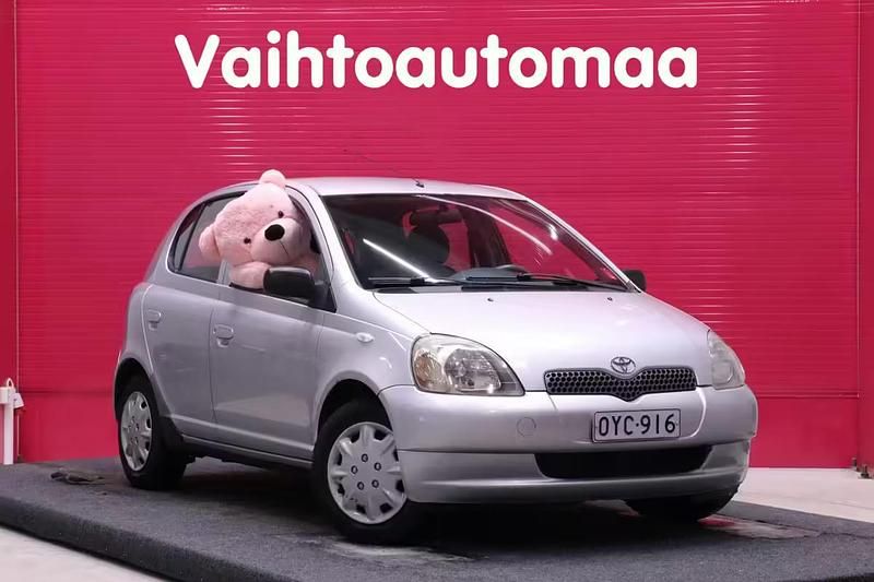 Käytetty Toyota Yaris Luna 87 HP (63 kW) 1999 Sininen Viistoperä