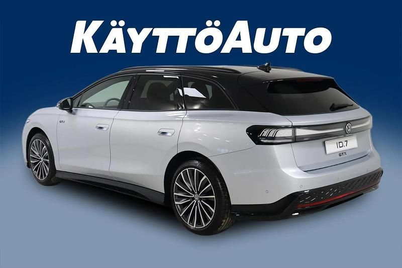 Uusi VW ID.7 GTX 250 kW (340 HP) 2026 Scale silver black r Farmari