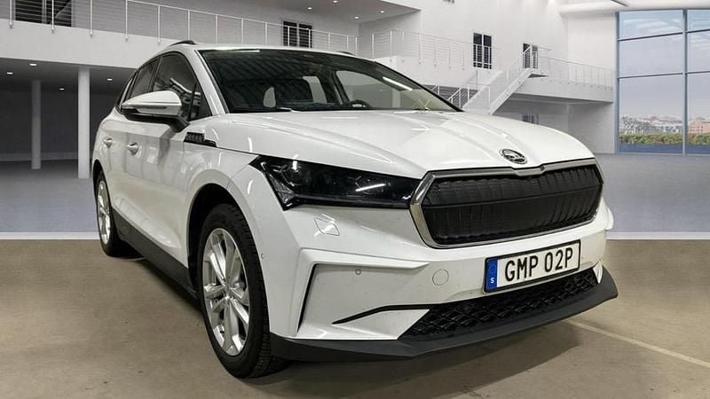 Käytetty Skoda Enyaq iV 132 kW (180 HP) 2022 Katumaasturi
