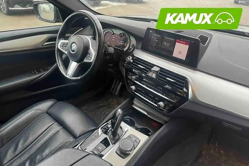Käytetty BMW 530 M Sport 265 HP (194 kW) 2018 Musta Farmari
