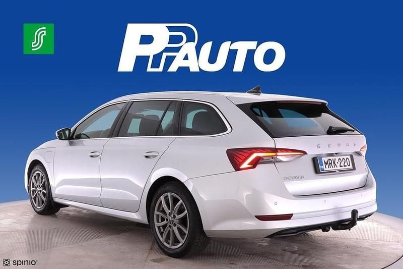 Käytetty Skoda Octavia Style 150 HP (110 kW) 2021 Farmari