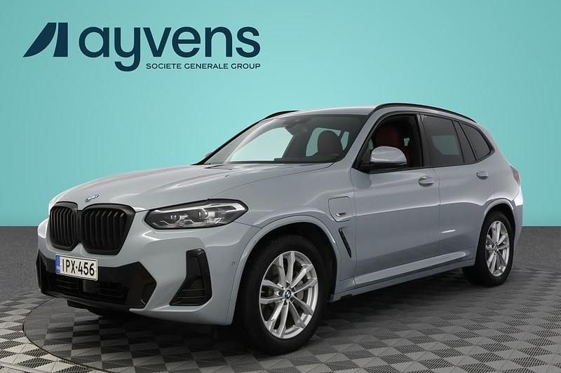 Harmaa Käytetty 2022 BMW X3 M Sport Katumaasturi | 41 900 € (Kallis) - Kuva 1/4