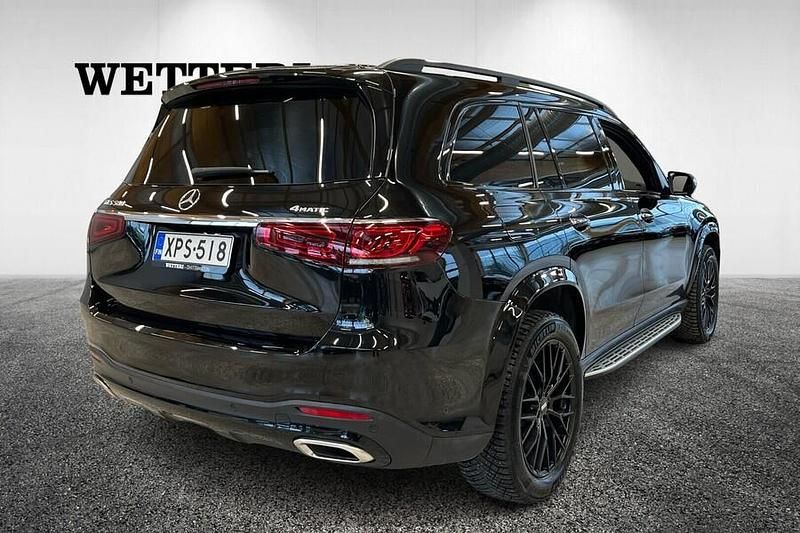 Käytetty Mercedes GLS580 AMG 490 HP (360 kW) 2020 Katumaasturi