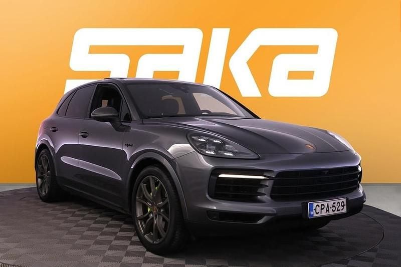 Käytetty Porsche Cayenne Sport 462 HP (339 kW) 2019 Katumaasturi