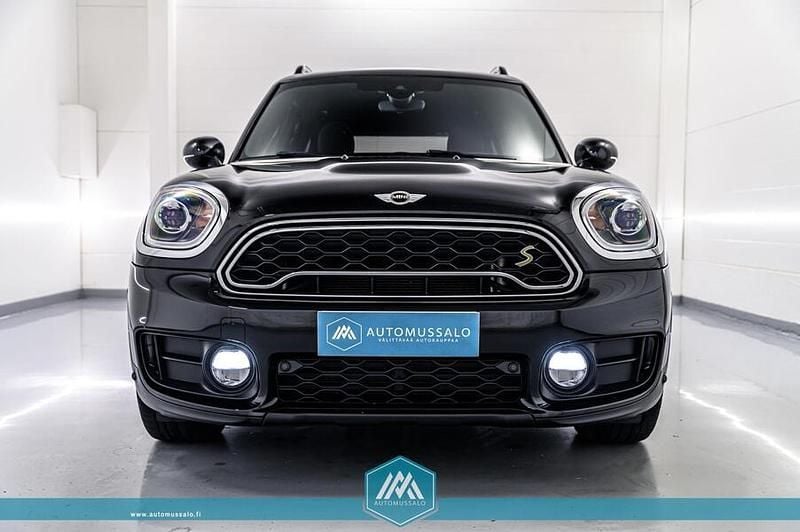 Käytetty 2018 Mini John Cooper Works Countryman Business Katumaasturi | 15 900 € - Kuva 1/4
