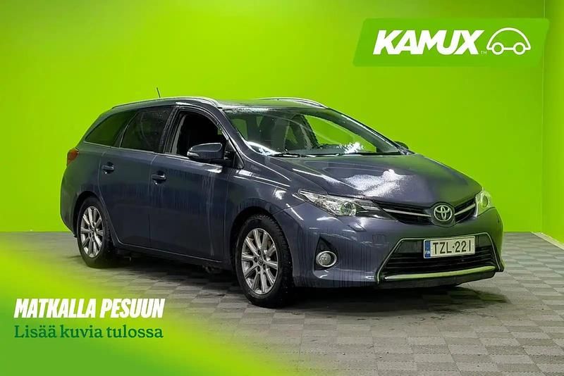 Sininen Käytetty 2014 Toyota Auris Touring Sports Active Farmari | 8 980 € (Perustarjous) - Kuva 1/4