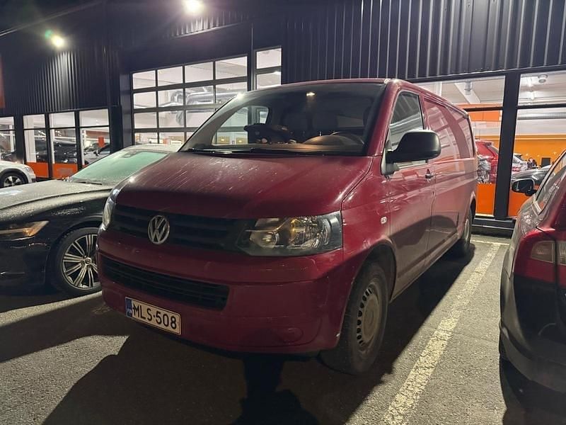 Käytetty 2014 VW T5 Van | 11 900 € (Hyvä tarjous) - Kuva 1/4