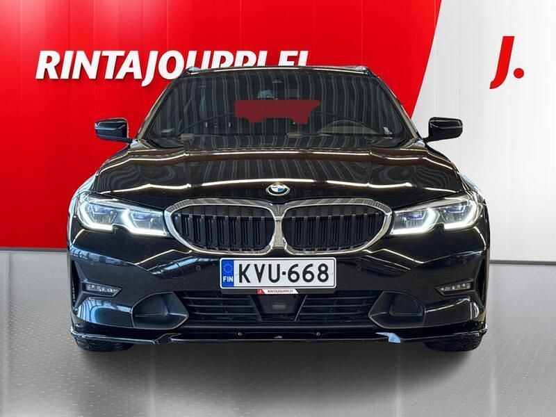 Käytetty BMW 330e 292 HP (214 kW) 2020 Musta Farmari
