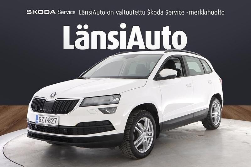 Käytetty Skoda Karoq Business Line 150 HP (110 kW) 2021 Katumaasturi